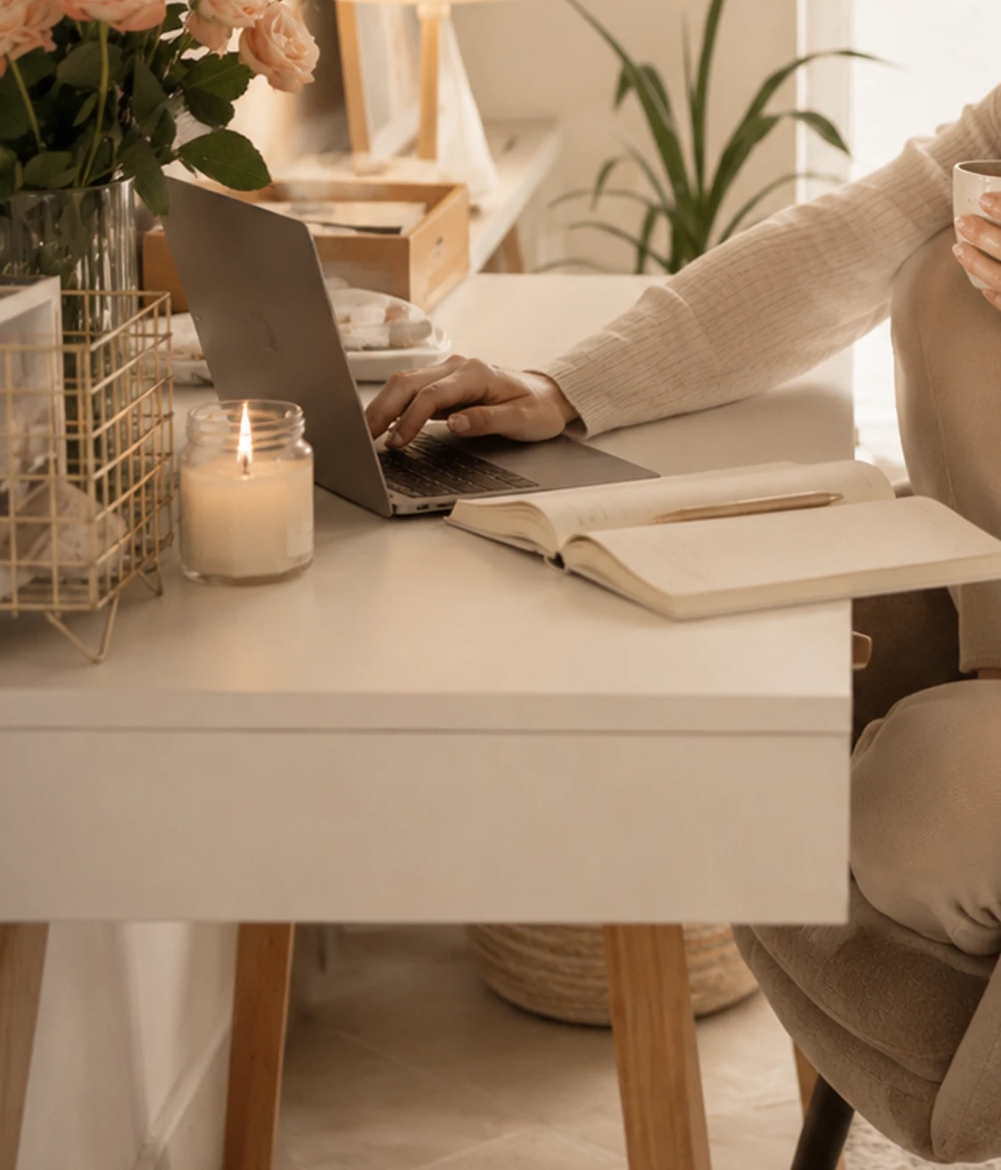 A calm workspace during a virtual therapy session